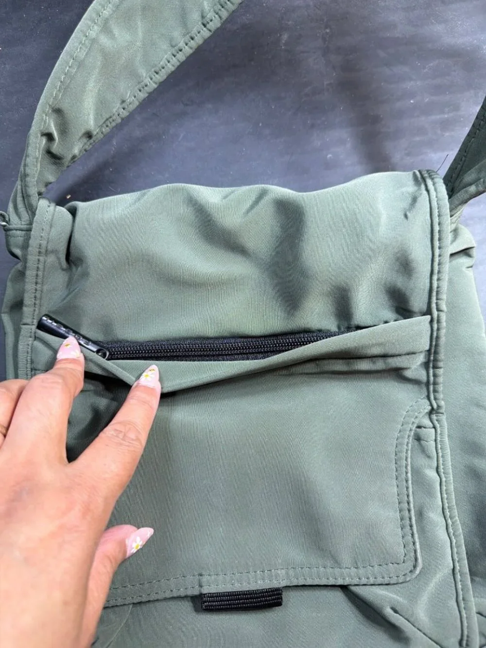 Fossil Mens Unisex Olive Green Nylon Canvas Crossbody Messenger Satchel Bag